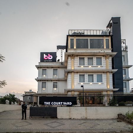 Hotel The Courtyard - Beyond Bar & Club Udajpur Exteriér fotografie